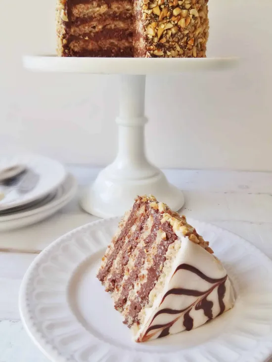 Торт Эстерхази от семейной кондитерской Kisura | Доставка по Москве