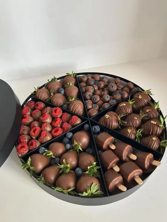 Голубика в шоколаде от семейной кондитерской Kisura | Доставка по Москве