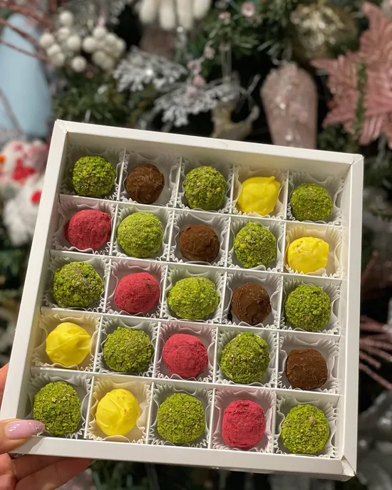 Трюфельные конфеты от семейной кондитерской Kisura | Доставка по Москве