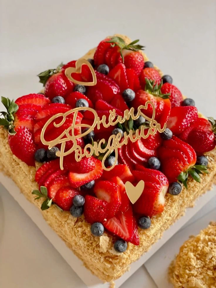 Праздничный торт с дизайном по заказу от Kisura — семейной кондитерской в Хорошево-Мнёвниках | Доставка в Москве