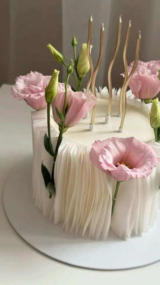 Праздничный торт с дизайном по заказу от Kisura — семейной кондитерской в Хорошево-Мнёвниках | Доставка в Москве